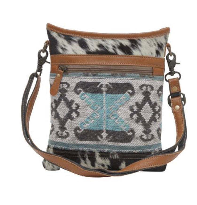 ISABELA SHOULDER BAG