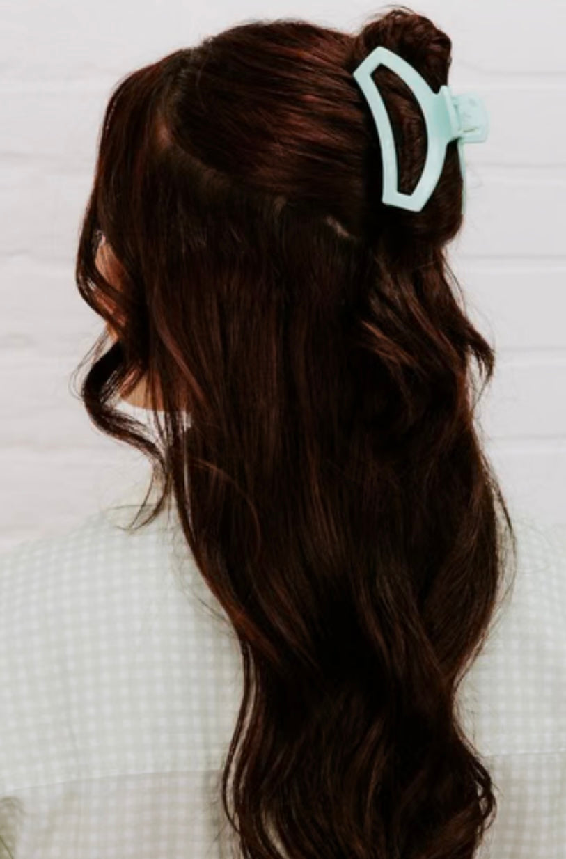 Open Hair Clip in Mint to Be