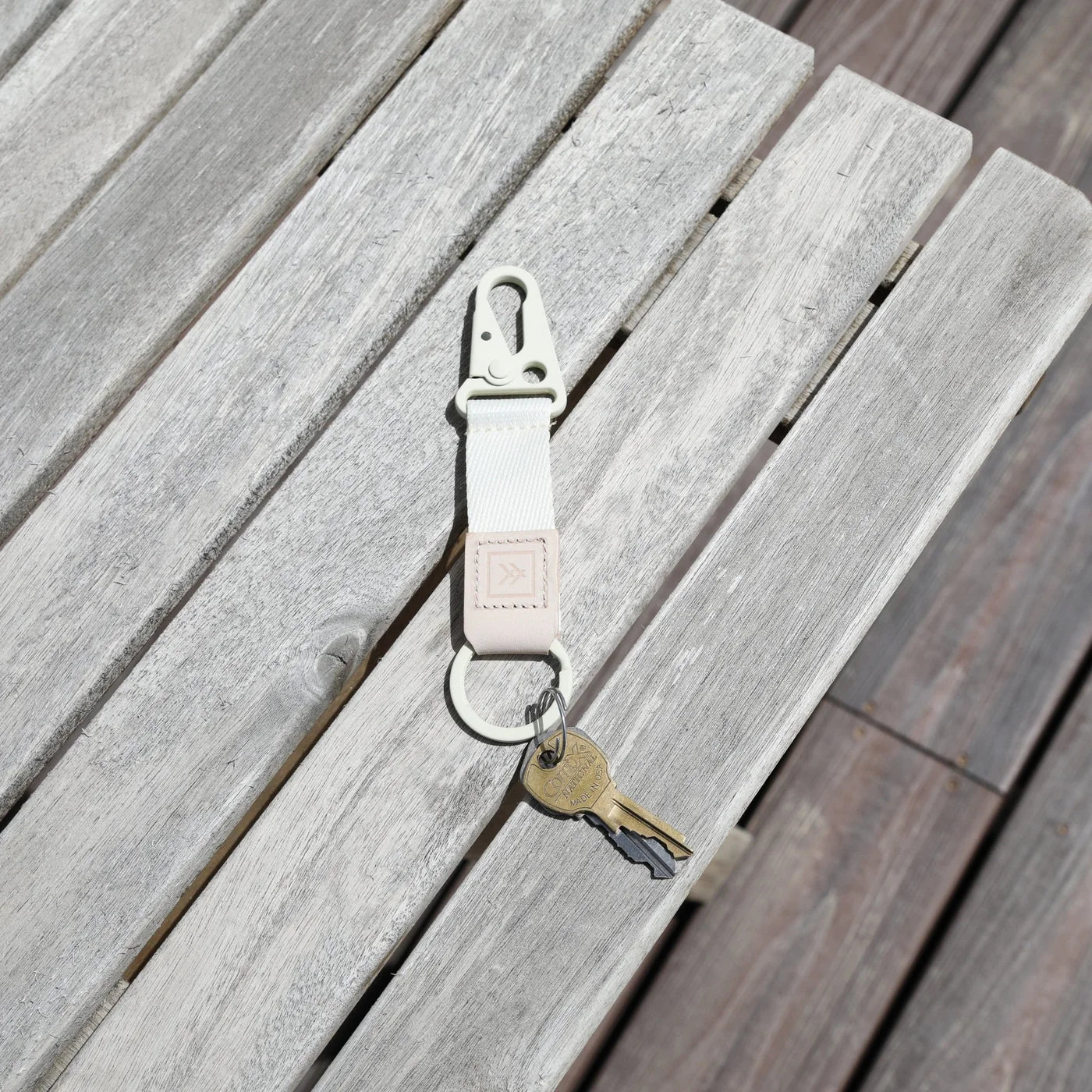 Keychain Clip in Off White