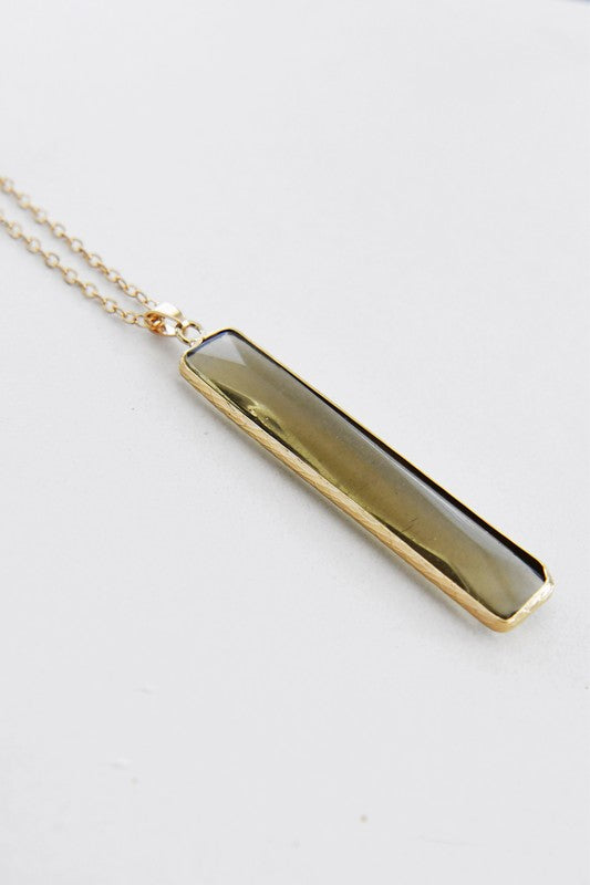 Vertical Stone Bar Pendant Necklace in Olive